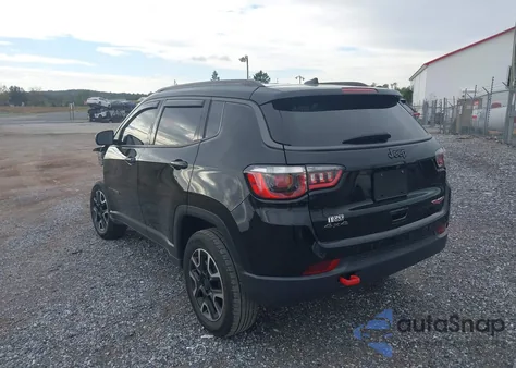 2020 Jeep Compass Trailhawk 4X4 z USA, uszkodzony, nr VIN 3C4NJDDB2LT170387